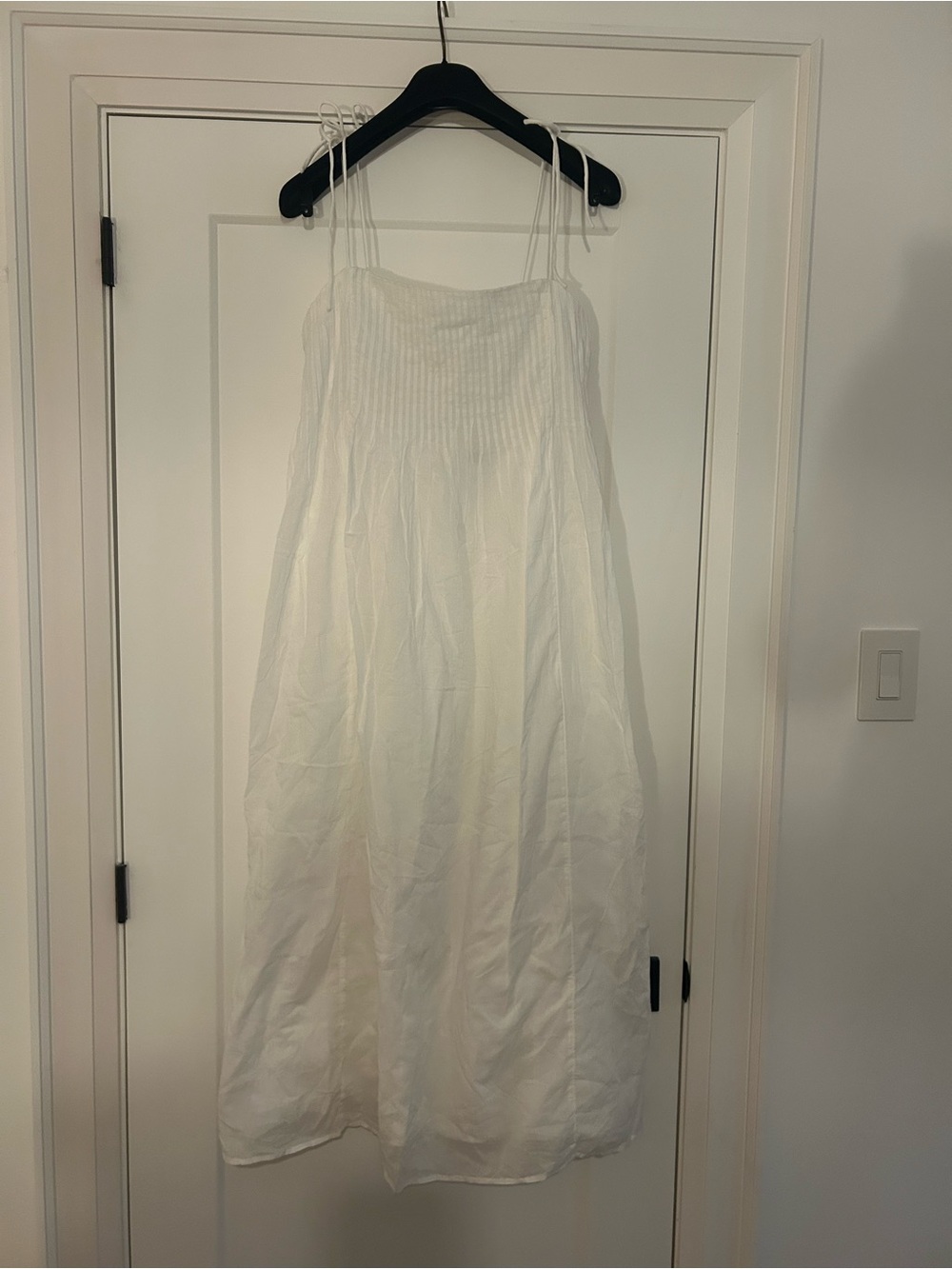 Abercrombie & Fitch White Maxi Sundress - Medium Petite